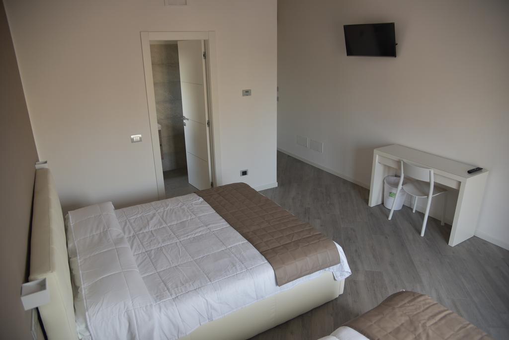 Bed and Breakfast La Lira Fiumicino Pokoj fotografie